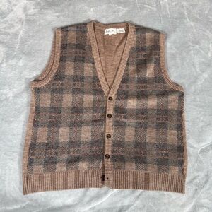 Vintage Mister Man Cardigan Plaid Sweater Vest Mens M Acrylic Wool Brown
